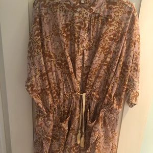 Free People kimono style top NWT
